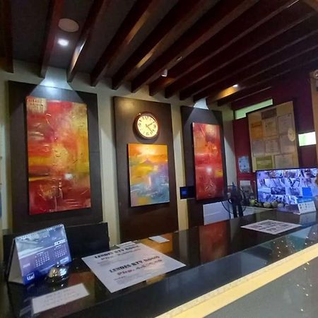 Oyo 1037 Lendes Tourist Inn Main Naga  Buitenkant foto