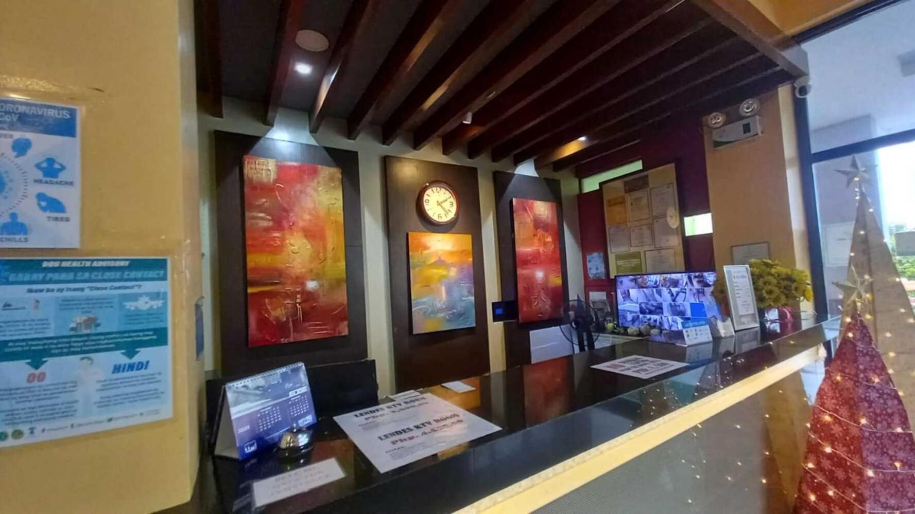 Oyo 1037 Lendes Tourist Inn Main Naga  Buitenkant foto